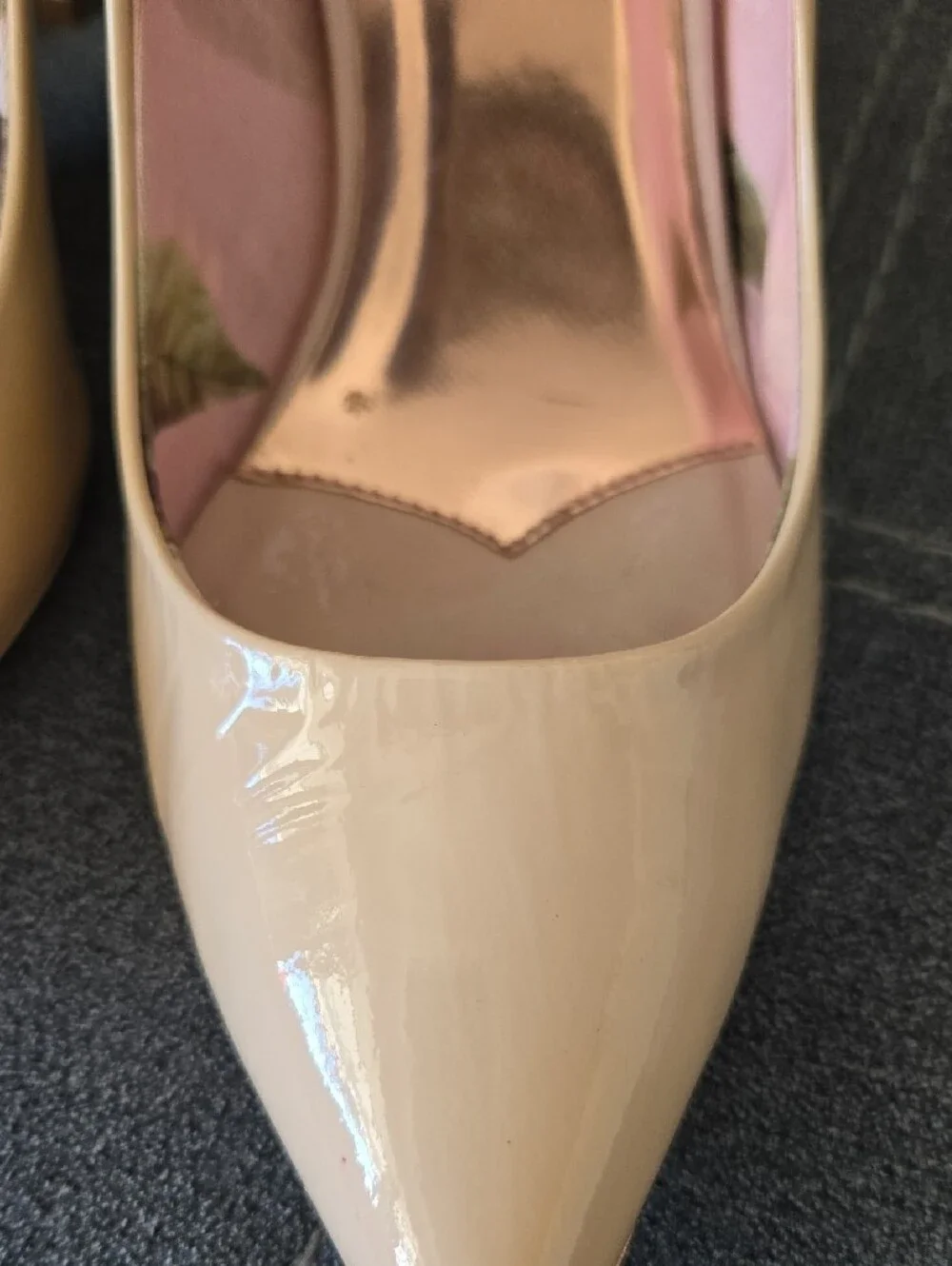 Ted Baker Kawaa Pale Beige Patent Pointed-Toe Stiletto Heels